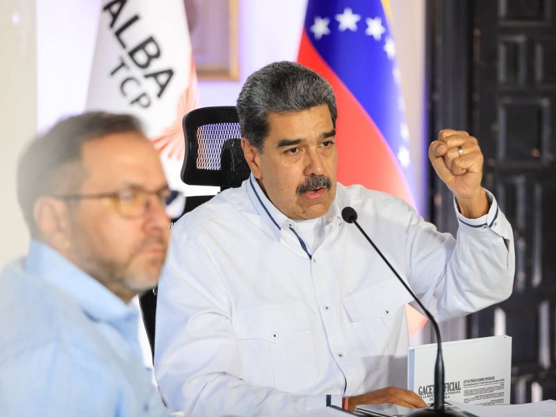 Jefes de Estado de la Alba condenan el "despliegue militar" de EEUU en "aguas del Caribe"