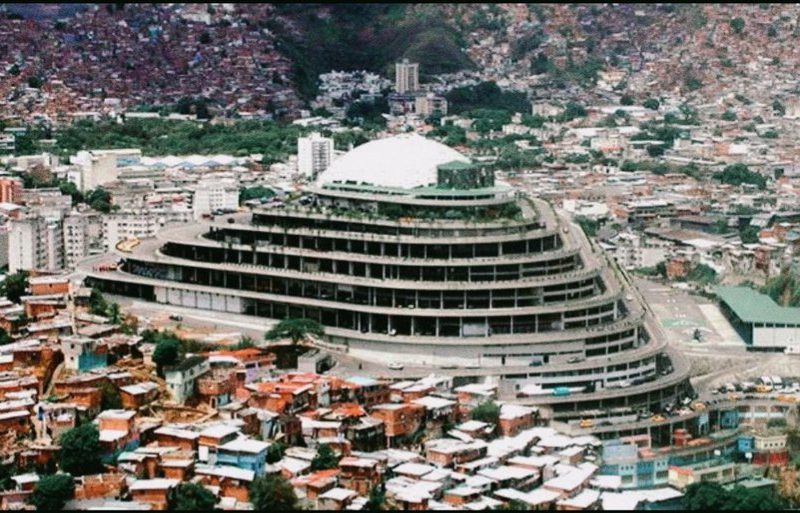 En El Helicoide aún quedan 82 presos políticos, recuerda el Foro Penal