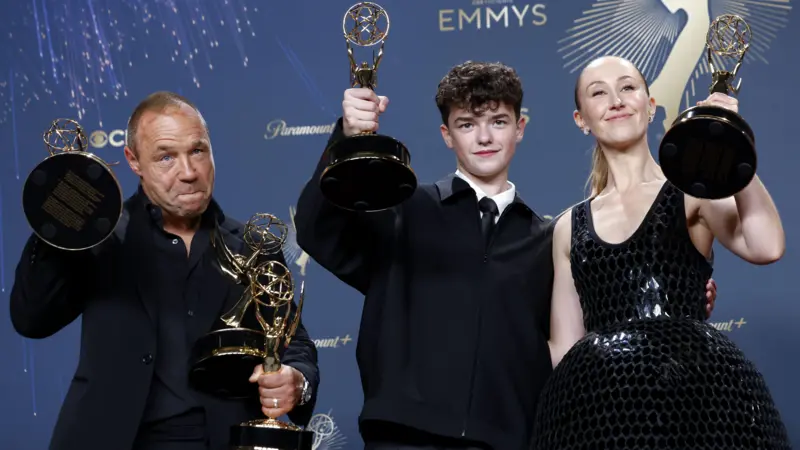 Premios Emmy 2025: estos son los ganadores de una gala dominada por la serie "Adolescencia"