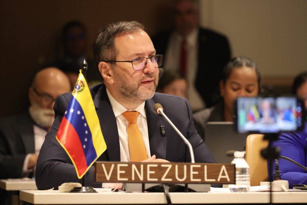 Canciller de Maduro dice que su gestión no busca confrontación con Donald Trump