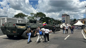 La FANB a las comunidades o la garantía de control interno: la lectura del chavismo disidente 