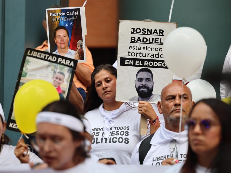Comité exige el fin de la incomunicación de presos políticos