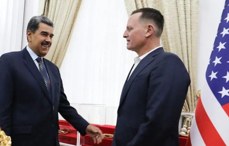 Enviado de Donald Trump mantiene contactos con Nicolás Maduro