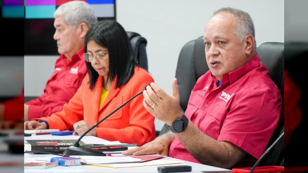 Cabello apoya retiro de la nacionalidad a López: Quien llame a invasión será tratado como enemigo de la patria con todo lo que significa