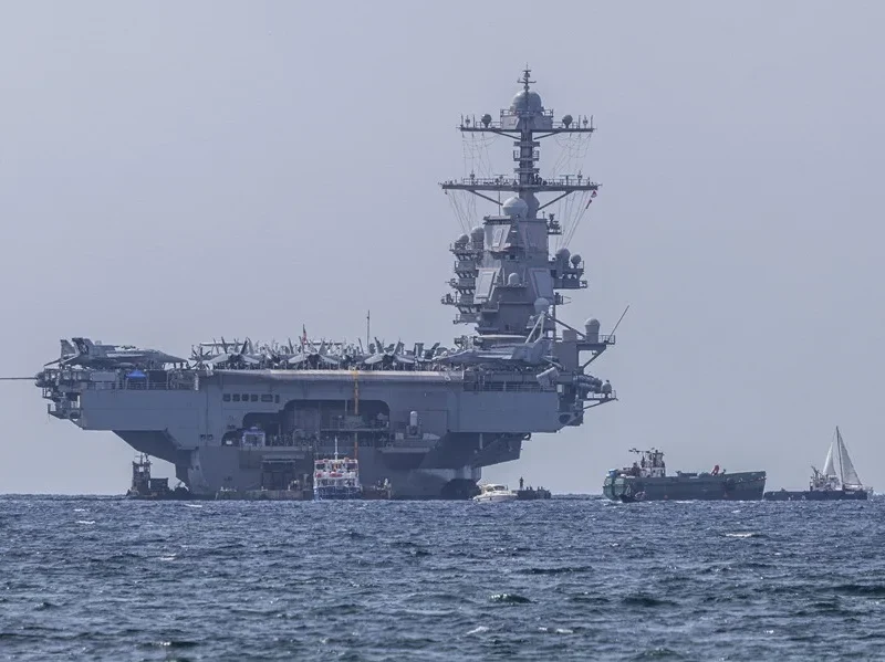 Expertos sobre llegada del Gerald Ford al Caribe: Sube probabilidades de ataques terrestres, busca efecto disuasivo e impactar en la región
