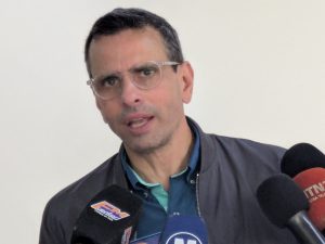 Capriles llama al liderazgo opositor a tratar de influir en una agenda de negociación entre Maduro y EEUU