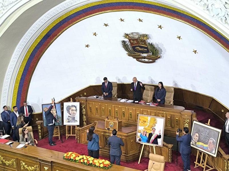 Jorge Rodríguez jura como jefe del Parlamento sin referirse a EEUU: ofrece diálogo y unidad 