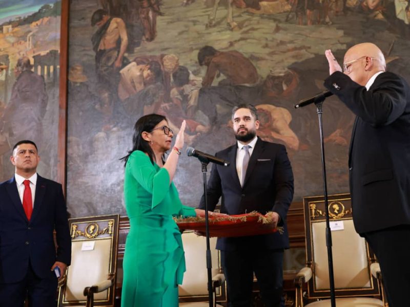 AN juramenta a Delcy Rodríguez como presidenta encargada para acatar sentencia del TSJ