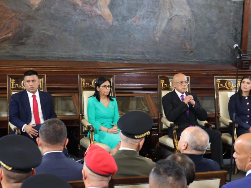 Los ocho códigos legales que busca reformar la AN: ¿Qué se espera luego de la salida de Maduro?