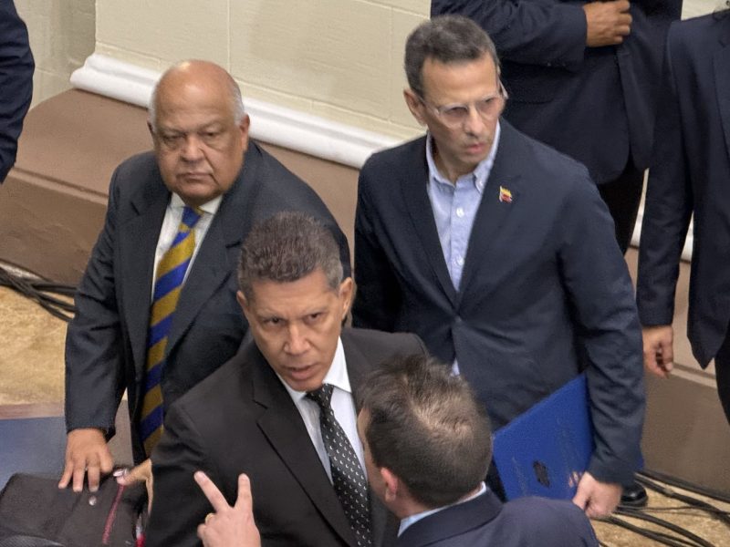 Capriles coincide con que no están dadas las condiciones para nuevas elecciones en Venezuela: Hay que estabilizar el país primero
