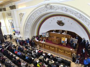 AN aprobó Ley de Minas hasta el artículo 55 y sancionó Ley de Aceleración de Trámites