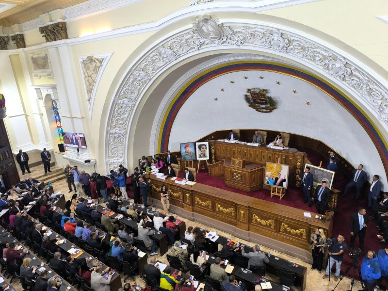 AN aprobó Ley de Minas hasta el artículo 55 y sancionó Ley de Aceleración de Trámites