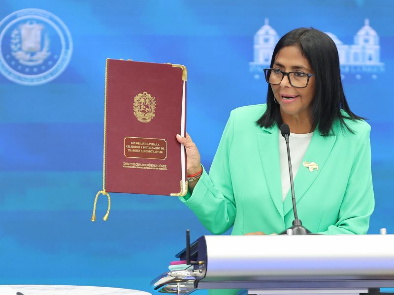 Mensaje de Delcy Rodríguez: carga a Maduro responsabilidad de errores económicos pasados y dibuja una candidatura presidencial 