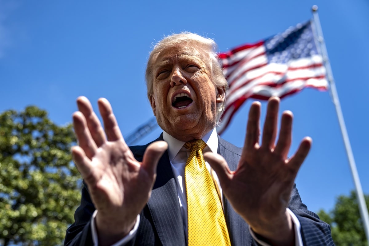 Trump dice que va a liberar "a todos" los presos políticos en Venezuela