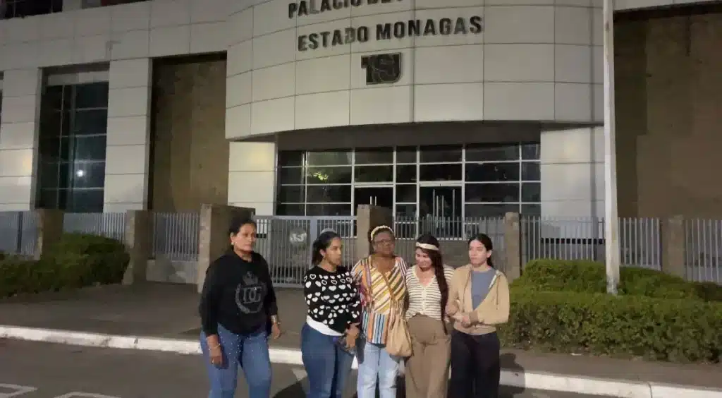 Condenan a siete presos políticos a penas de entre 8 y 26 años por supuesto atentado contra Cabello