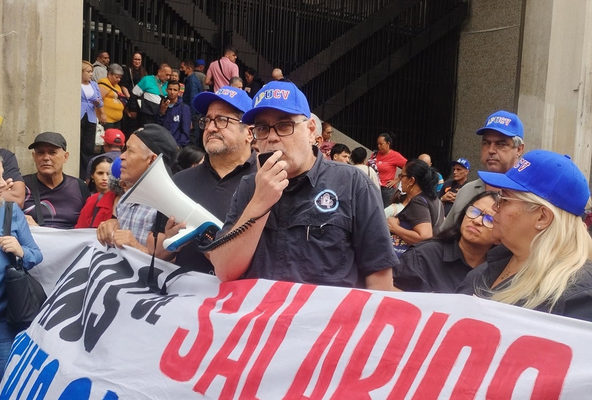 Docentes universitarios anuncian paro para el 10 de junio