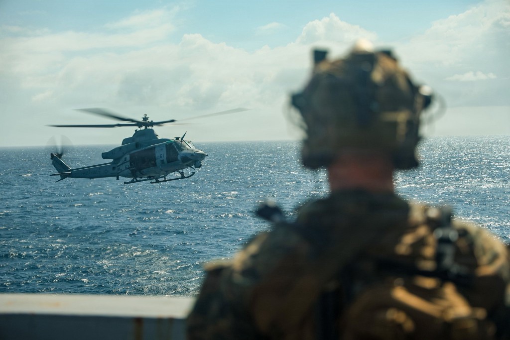 Marines de EEUU realizan ejercicios de abordaje frente al litoral de La Guaira