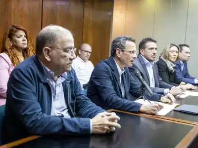 Capriles defiende peso de Machado en negociaciones y UNT pide relanzar la unidad: ¿Cuál es el cálculo, según analistas?  