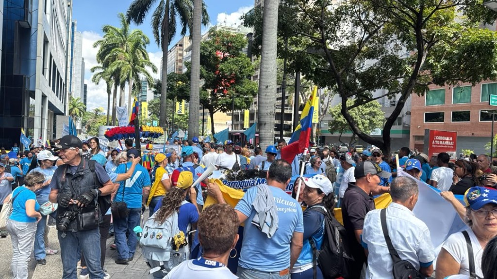 Dos años del 28J: Venezuela es escenario de movilizaciones paralelas