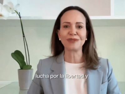 Machado no fue a Nueva York a recibir premio al liderazgo pero advirtió que los venezolanos no renunciarán a su derecho a elegir