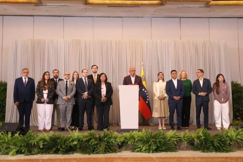 Lento avance de la mesa de diálogo mientras Jorge Rodríguez sube vara de negociaciones