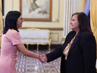 La tercera ronda del diálogo y la foto con Delcy Rodríguez: así lo ven politólogos